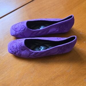 Women's Purple Embroidered Ballet Flats - Slip-On Comfort